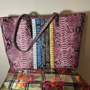 NWT Badgley Mischka tote.